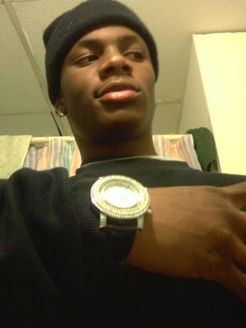 SHOW_STAK_DOUGH's profile picture. U ALREADY, SHOWTiME AKA MO GRIND, LIGHTS CAMERA ACTiON...HOLLA AT ME BOUT $$$ & FEMALES...