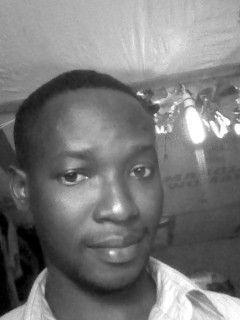 A Die Hard Arsenal Fan. Follow a Follow back