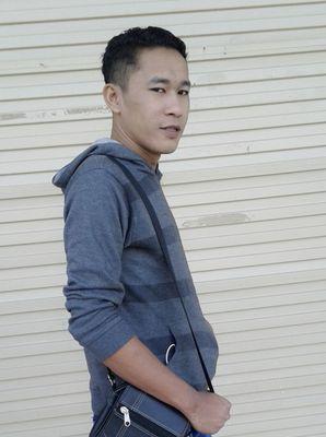 ahmad30757939's profile picture. 