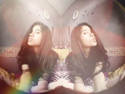 bisa dibilang cewe berkumis tipis|@Nanlov1|go follow @desotariyanot|mbaktengkuh yang diceledug miss you :'*|aa stik kentang:*