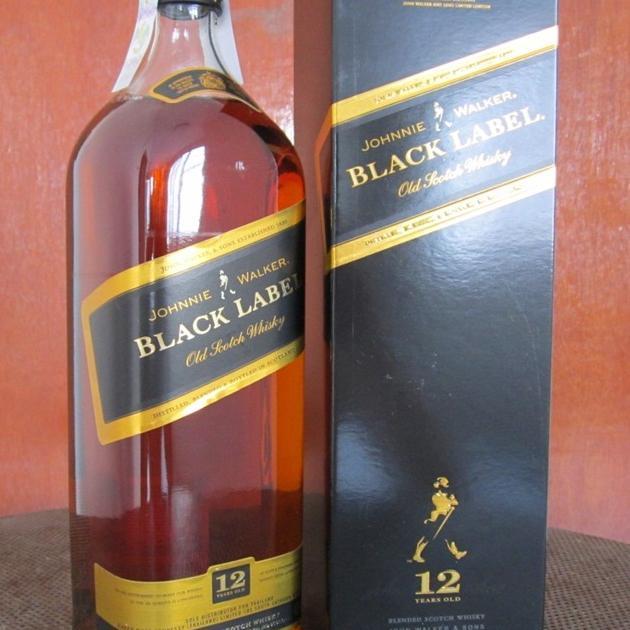 iscore40's profile picture. 