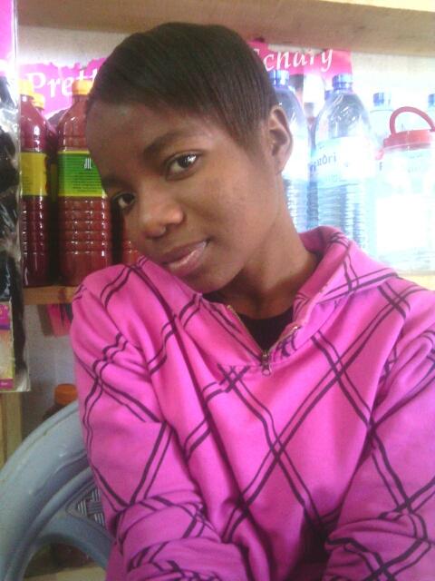 avelina_jacob's profile picture. listening music