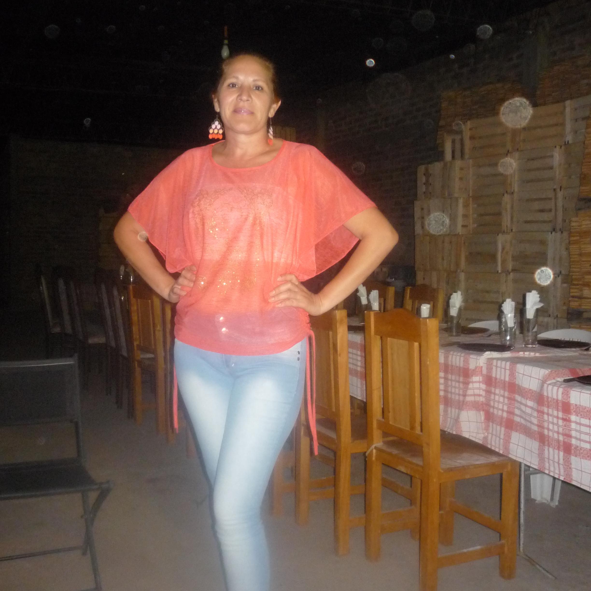 isabelcamargo53's profile picture. 