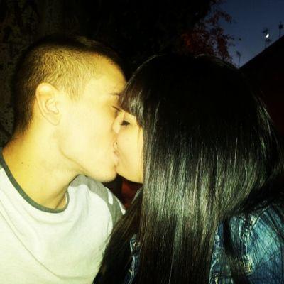 Amar se queda corto para lo que siento por tii.. eres el sol de mis dias y la luna de mis noches.. @orcajada9 TE AMO MII VIDA!! #siempre27
