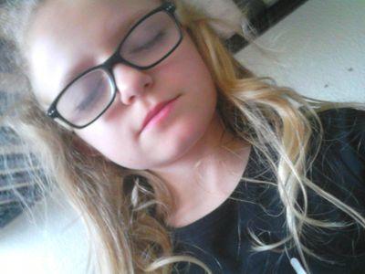 lalala... :) http://t.co/ZFv2Q1CZs2 bruder acc http://t.co/L0q7knOSuF Winner$  aber bei Iam bitte großes i macht bei beiden fa wäre  nett :)