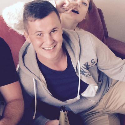 LewisMacIver1's profile picture. From Scotland Currently in Melbourne, Gas God