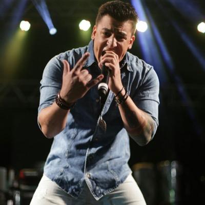 Musico, compositor... Vocalista do Projeto Hollywood