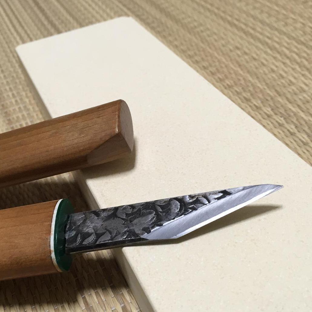 色々とアブナイ？人かも（実はそうでもない疑惑大ありw)
気が向いたら、テキトーにつぶやくつもりっす