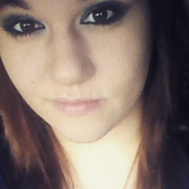 Got so high, she kissed the sky