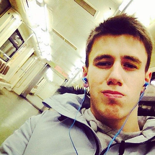 jaymol_jaymol's profile picture. #бумажныегорода