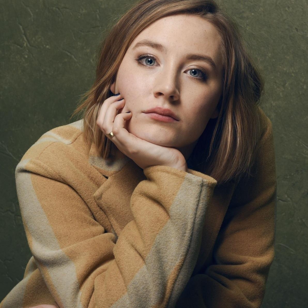 2 ANOS ONLINE (10/03/12) O Saoirse Ronan Portugal é a tua primeira fonte sobre esta atriz irlandesa em Portugal! @saoirse_ronan http://t.co/p0cT7OSaDL