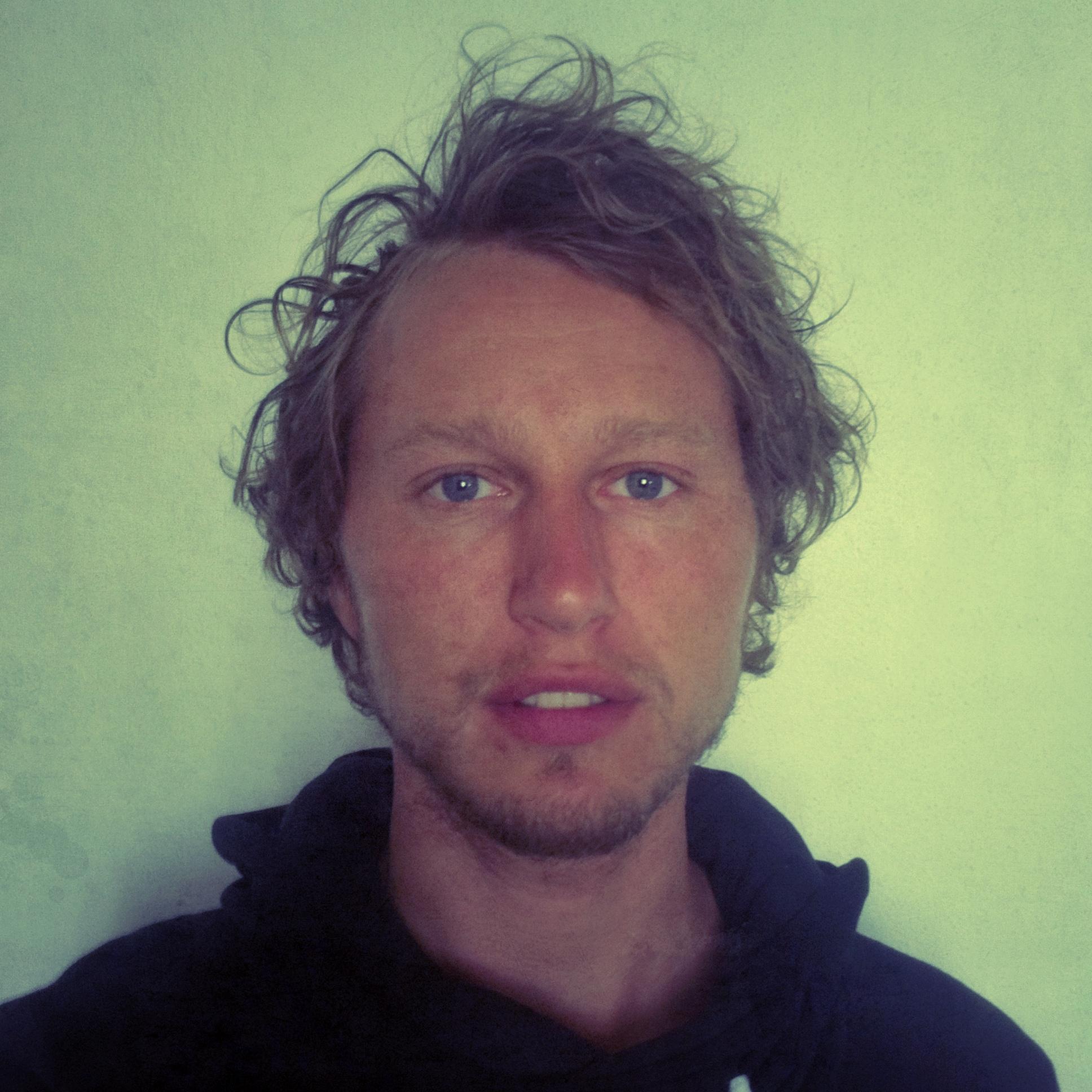 Singer-songwriter / herder