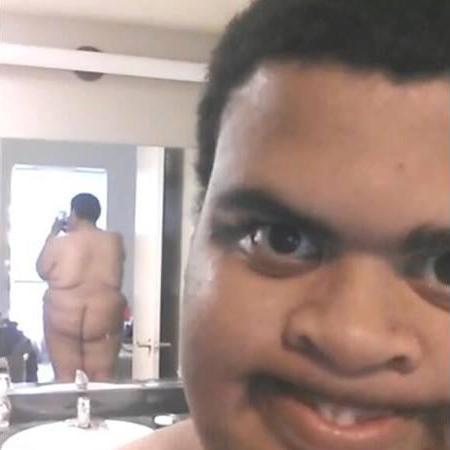 CDC3T33M's profile picture. 