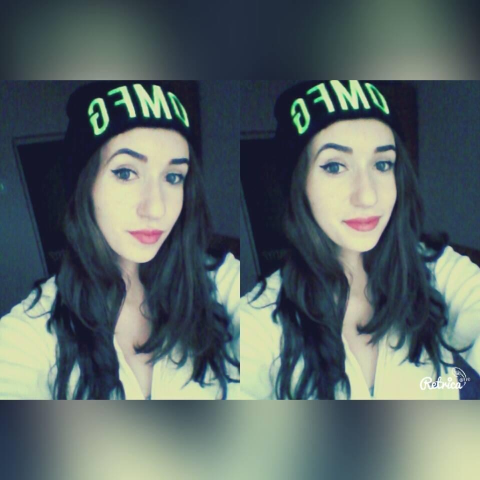 (Un)Follow me and I'll (un)follow you back.