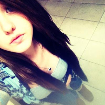 Well shit im a mom to a beautful baby girl named addison nicole capenter she is my life,neon green(;