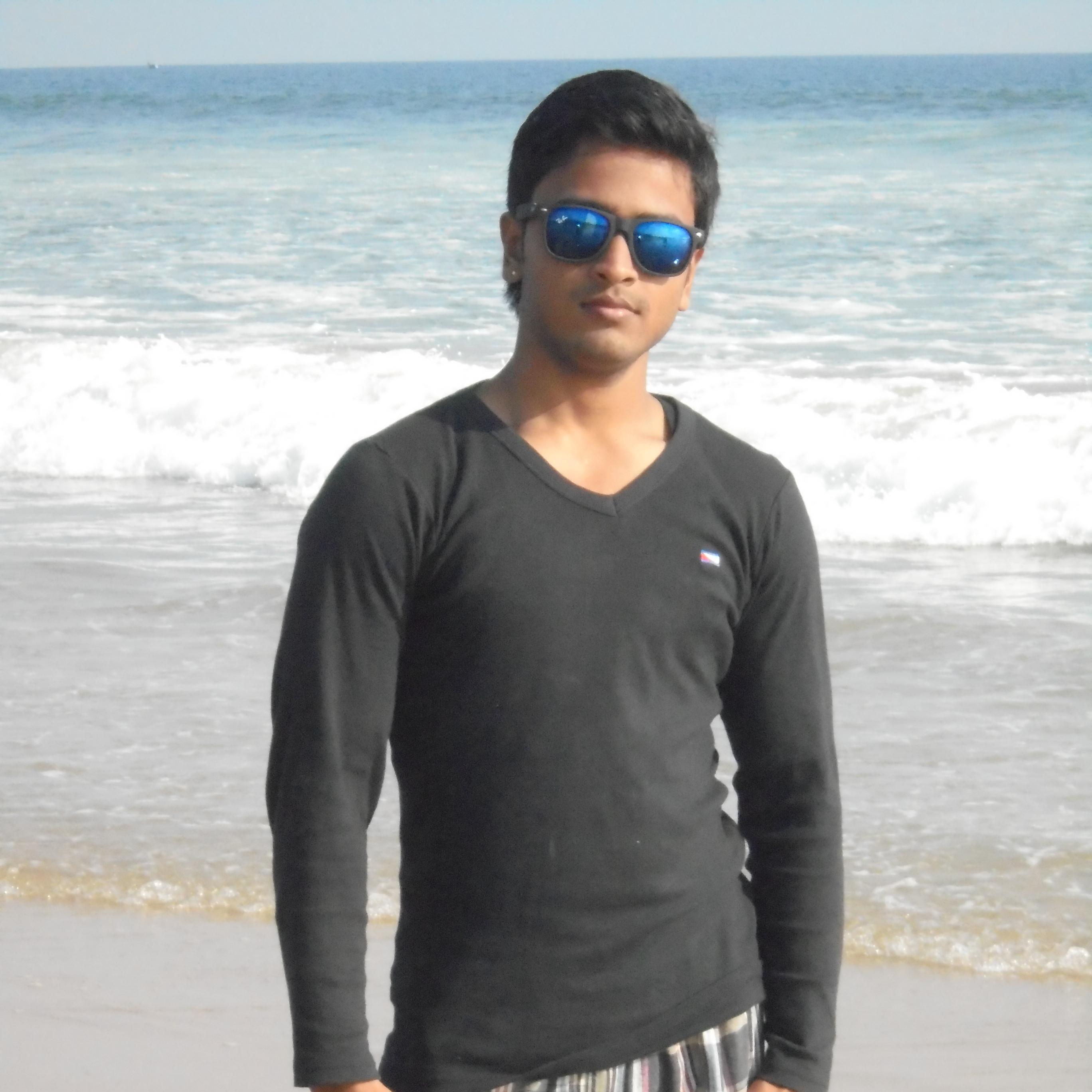 Im a simple college going boy with lots of dream's overhead about my country India...im so concern about it unlike the boy's of this ERA...