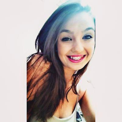 Sem sonhos, a vida é uma manhã sem orvalhos, um céu sem estrelas, um oceano sem ondas, uma vida sem aventura, uma existência sem sentido.