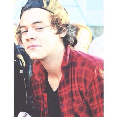 f r e e f o l l o w!✨ please follow @roselacestyles ☯ ☪ ➳ ☼ ☽