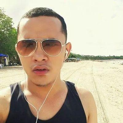 im a sales executive  toyota astra jakarta... phone. 085882824599 pinbb : 73F1A7A0