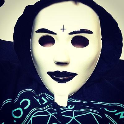Laisse tomber les filles
Laisse tomber les filles
Un jour c’est toi qu’on laissera