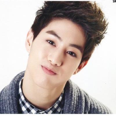 Yo! I'm Mark and all the girls love me.