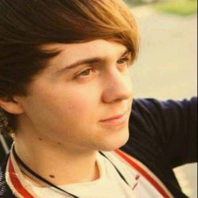 5rffiltar's profile picture. yo its called a private account. verified account =@RatliffR5