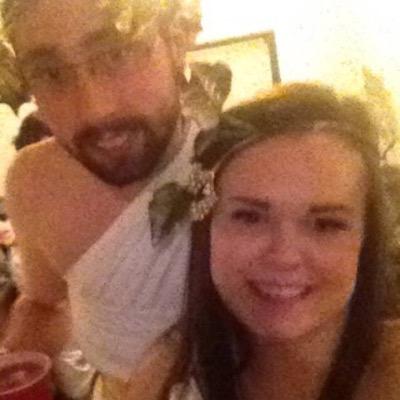 Obsessed with country music, cat lover,
nurse in training.
Victoria BC