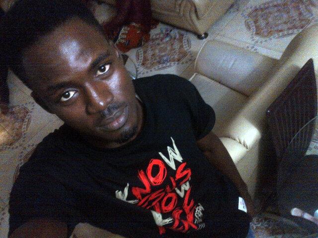 Mr good boy...I BELIEVE n TRUST in GOD.....Money comes next, followed by Football still tryna create time for other things... I.D:{tonytino33} #hustler. #GGMU