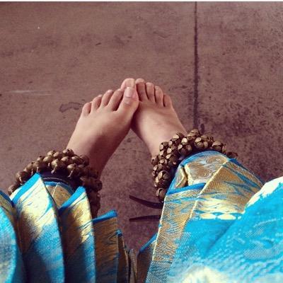 hey! this account will be dedicated to the often-overlooked problems of Indian dancers -esp classical :) follow for follow!