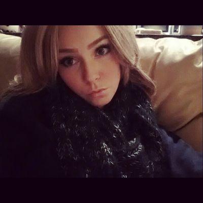 PandaBear2411's profile picture. hairstylist / makeup artist.  Follow Instagram: _awmonster