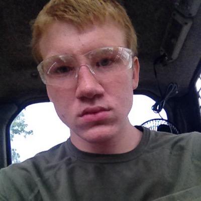 AndzulisSean's profile picture. 