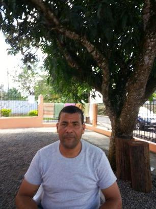 Vivo en Rep. dominicana con deseos de justicia social y un poco de igualdad.