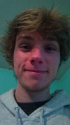 rjblacklock13's profile picture. naaa