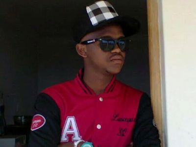 Reytbos07's profile picture. 