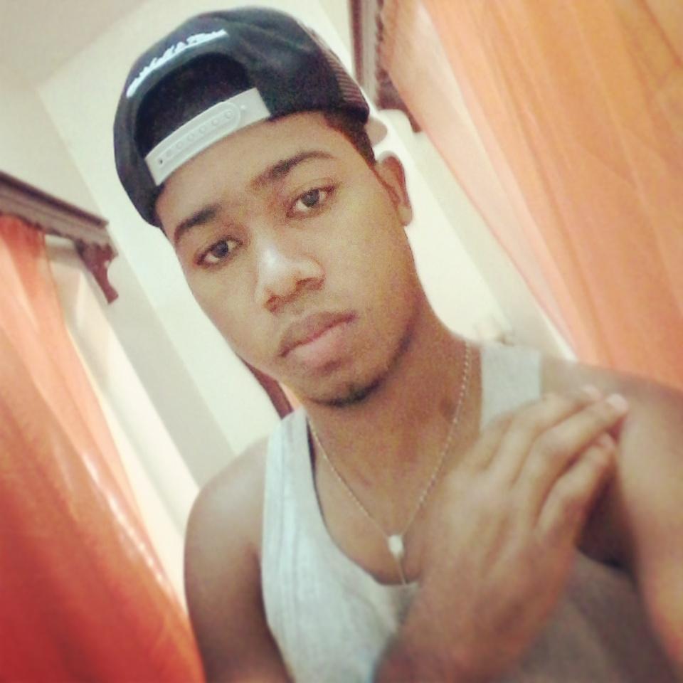 Dejen de subestimar que por eso a golea le metieron piedra donde nadie pone yeso watsap: 829 558 2415