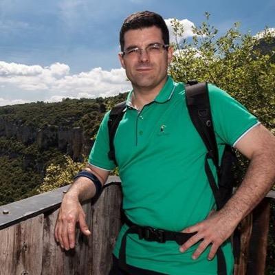 Funcionario de la Comunidad de Madrid. Me gusta la lectura, las nuevas tecnologías.
