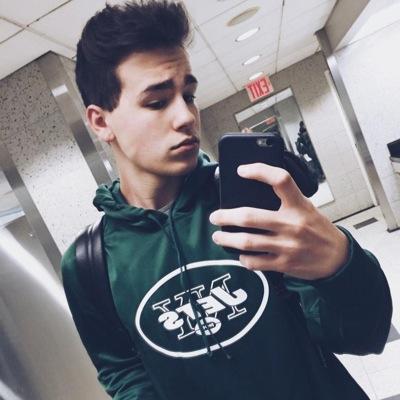 go follow @mattsforeign bc she gives you this free follow, turn her notifications on if u want and be active, ilysm (: !!!