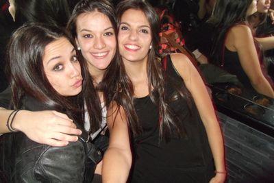 No hay amor mas fuerte . #Ñ