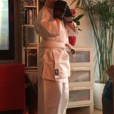 BryanMoraga's profile picture. tt le monde a un deuxième visage mais on s'ent rend malheuresement trop tard