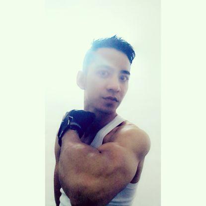 adzim_ikhwan's profile picture. 