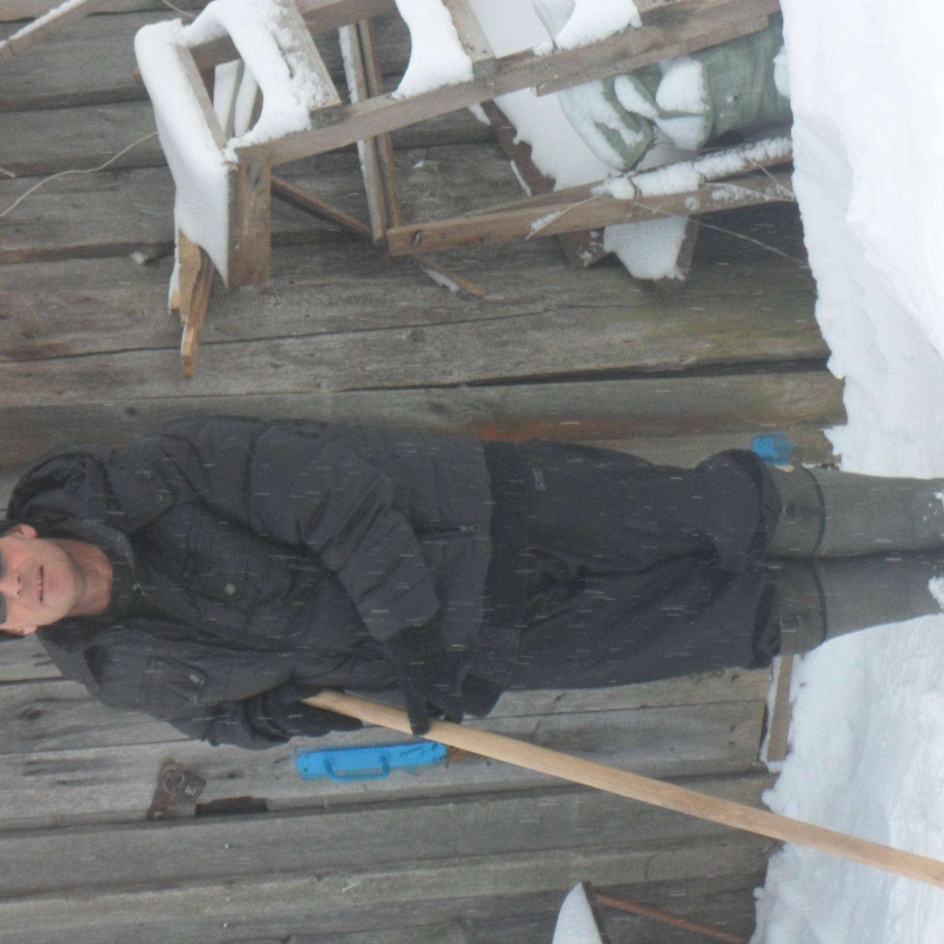 PoshAndrey's profile picture. 