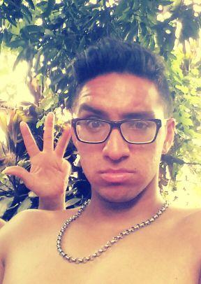 gabykalin7's profile picture. Al rendirte ante un problema no demostras fuerza ni caracter !!!!