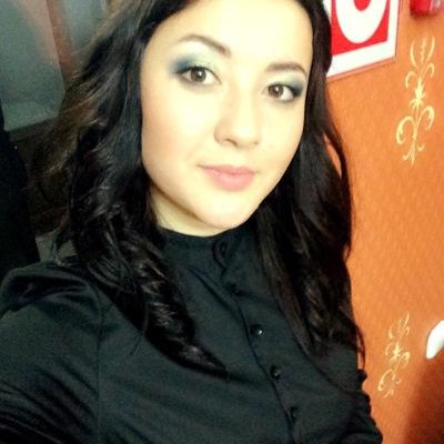 Shinaray11's profile picture. 