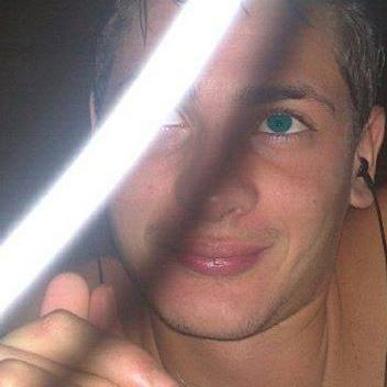 meda_amine's profile picture. 