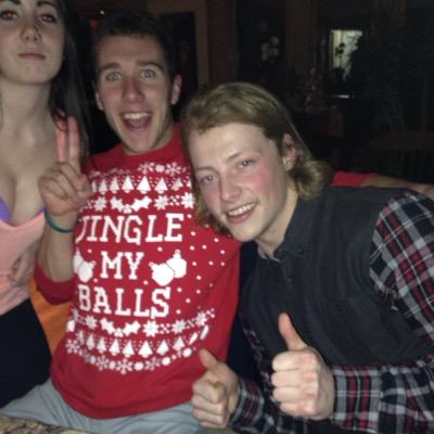 gwins32's profile picture. Suitcase hockey player with a very twisted sense of humour