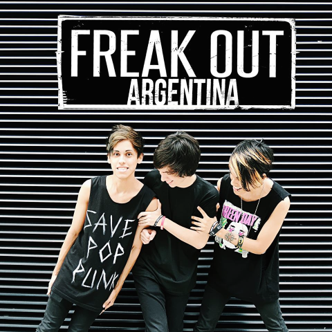 Fans club oficial de @FreakOutBanda en Argentina! 4/3. Seguinos en Facebook y unite al muro oficial!!