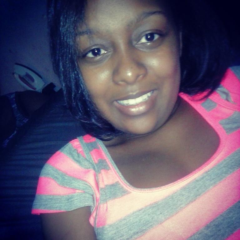 ElaineVirg's profile picture. sonhar,viver, e todos os dias a Deus agradecer