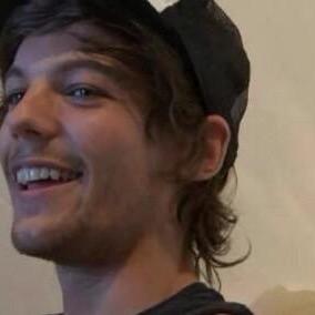 chickfiharry's profile picture. hi