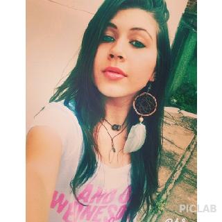 DEUS ❦ 
 Se procedo mal, sofro as consequências, se procedo bem, eu mesmo me purifico...  ☀❄
Namastê ॐ