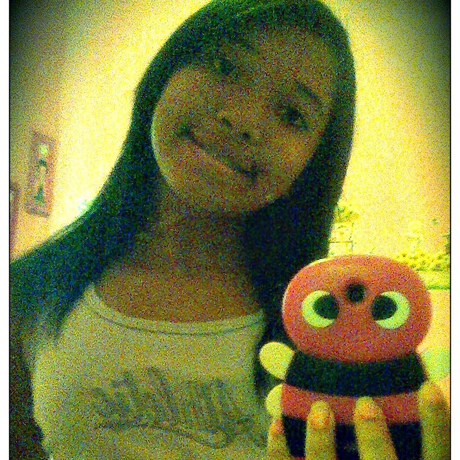 Oiis *--*